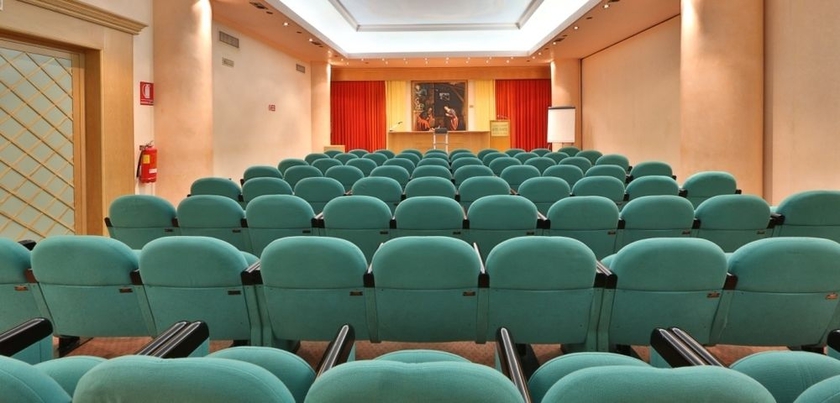 Imagen de los interiores del Hotel Oliveto. Foto 5