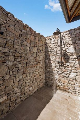 Imagen de la habitación del Hotel Olivewood. Foto 14