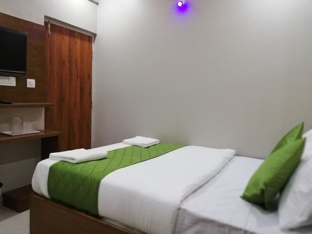 Imagen de la habitación del Hotel Olivia Inn And Suites. Foto 16