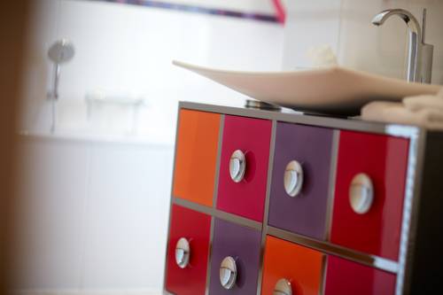 Imagen de la habitación del Hotel Olivier Leflaive. Foto 6