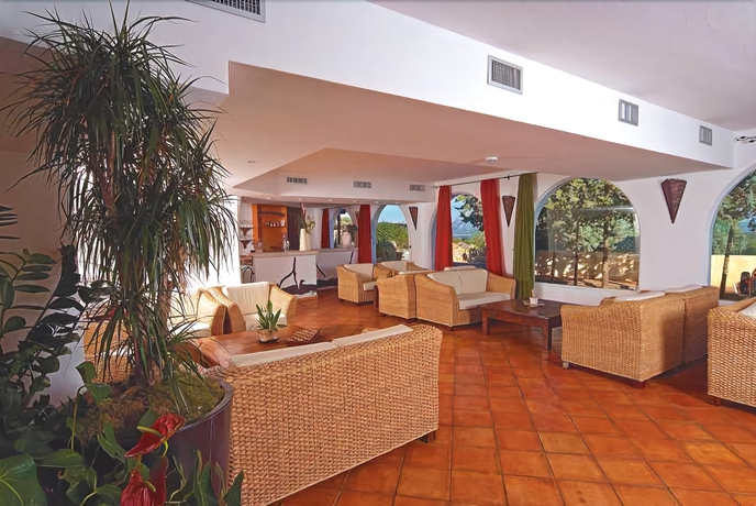 Imagen de los interiores del Hotel Ollastu. Foto 18