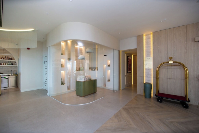 Imagen de los interiores del Hotel Ollie\'s by the Sea. Foto 15