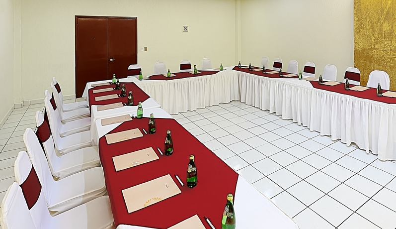 Imagen de los interiores del Hotel Olmeca Plaza Urban Express. Foto 8