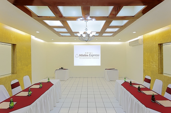 Imagen de los interiores del Hotel Olmeca Plaza Urban Express. Foto 10