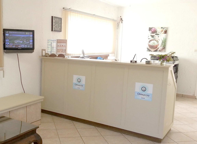 Imagen de los interiores del Hotel Olmuccio. Foto 11