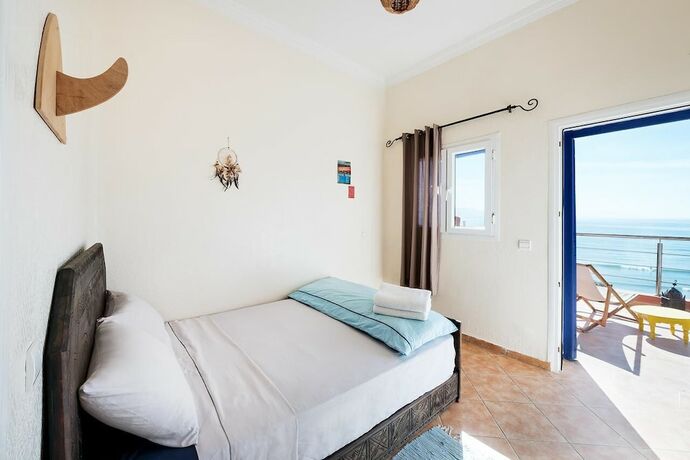 Imagen de la habitación del Hotel Olo Surf and Nature. Foto 16