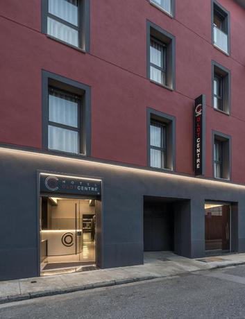 Imagen de los exteriores del Hotel Olot Centre. Foto 15