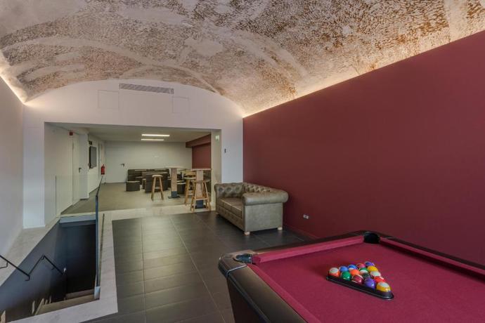 Imagen de los interiores del Hotel Olot Centre. Foto 17