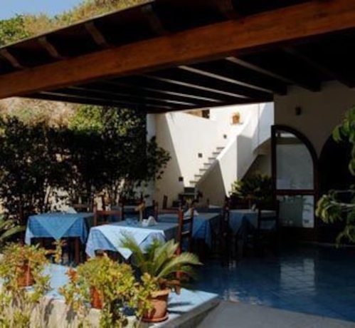 Imagen del bar/restaurante del Hotel Oltremare, Lipari. Foto 7
