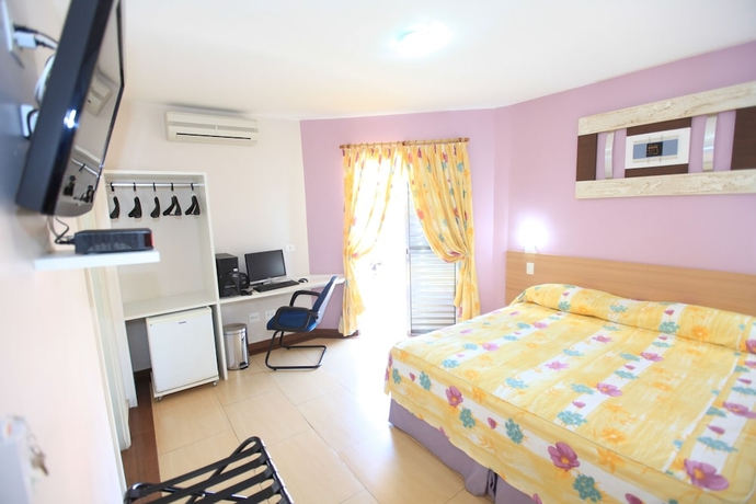 Imagen de la habitación del Hotel Oly Plaza. Foto 2