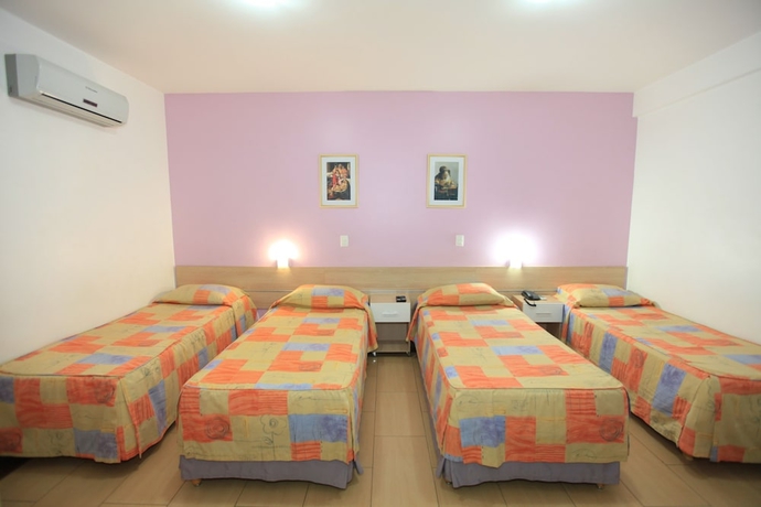 Imagen de la habitación del Hotel Oly Plaza. Foto 10