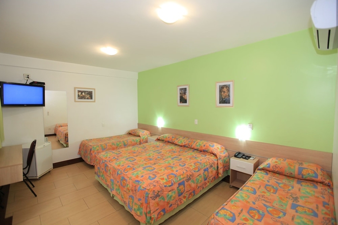 Imagen de la habitación del Hotel Oly Plaza. Foto 11