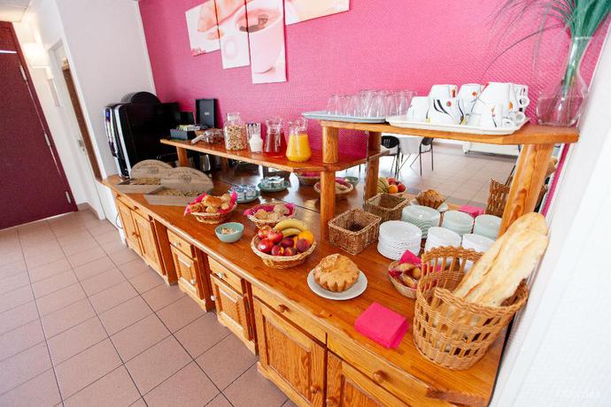 Imagen del bar/restaurante del Hotel Olydea Cassen. Foto 2