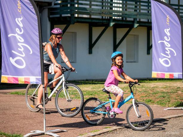 Imagen de los exteriores del Hotel Olydea Cassen. Foto 11