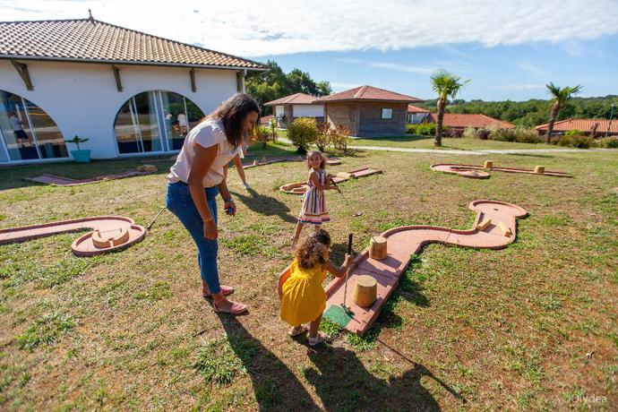 Imagen de los exteriores del Hotel Olydea Cassen. Foto 12