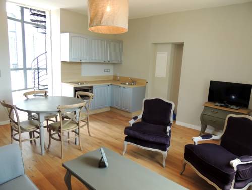 Imagen de la habitación del Hotel Olydea le Ch&acirc;teau de la Redorte. Foto 13