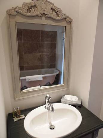 Imagen de la habitación del Hotel Olydea le Ch&acirc;teau de la Redorte. Foto 14