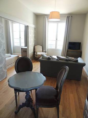 Imagen de la habitación del Hotel Olydea le Ch&acirc;teau de la Redorte. Foto 15