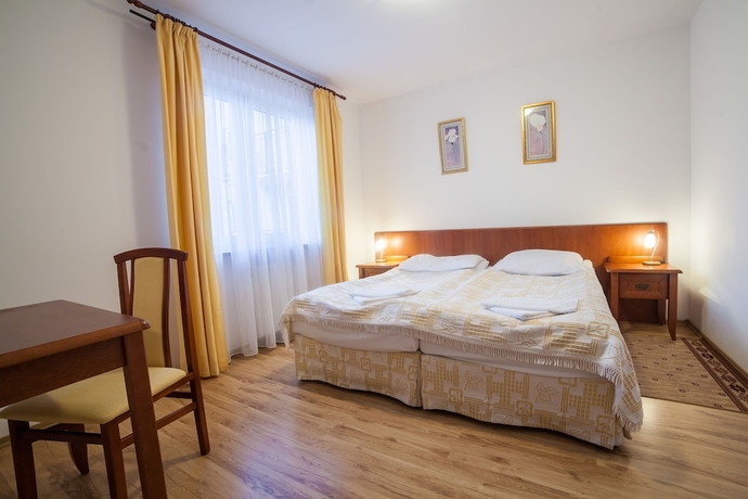 Imagen de la habitación del Hotel Olymp Spa. Foto 2