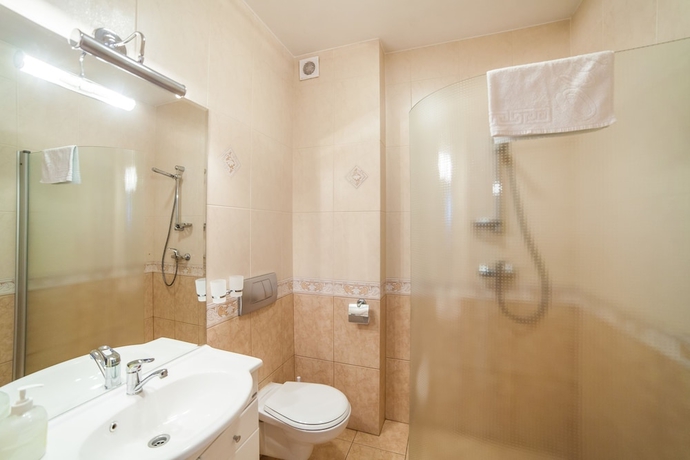 Imagen de la habitación del Hotel Olymp Spa. Foto 14