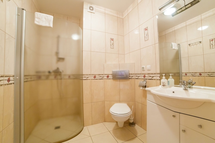 Imagen de la habitación del Hotel Olymp Spa. Foto 15