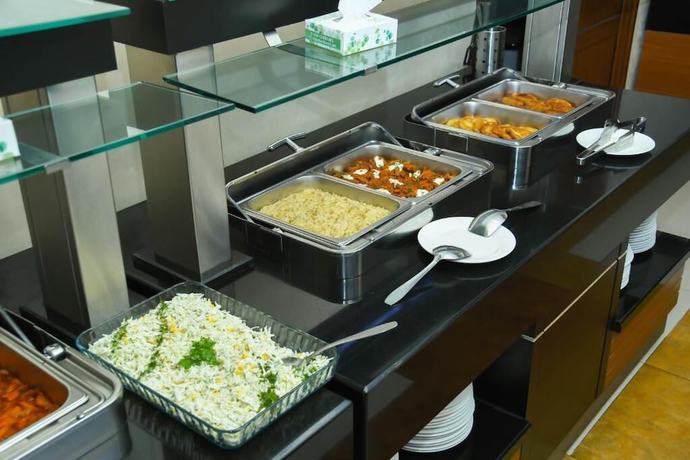 Imagen del bar/restaurante del Hotel Olympavan. Foto 4