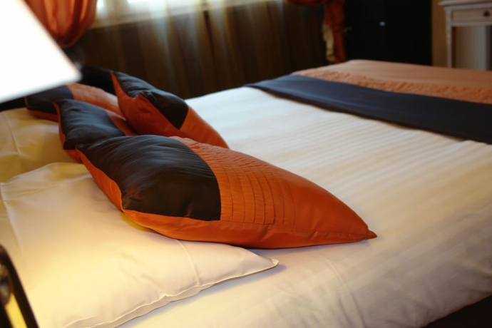 Imagen de la habitación del Hotel Olympia, BOURGES. Foto 8