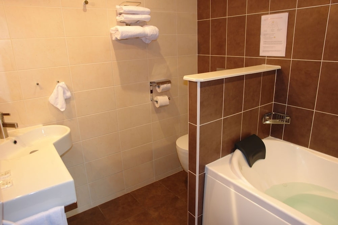 Imagen de la habitación del Hotel Olympia, BOURGES. Foto 13