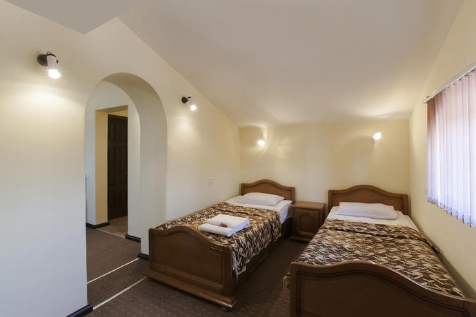 Imagen de la habitación del Hotel Olympia Garden. Foto 8