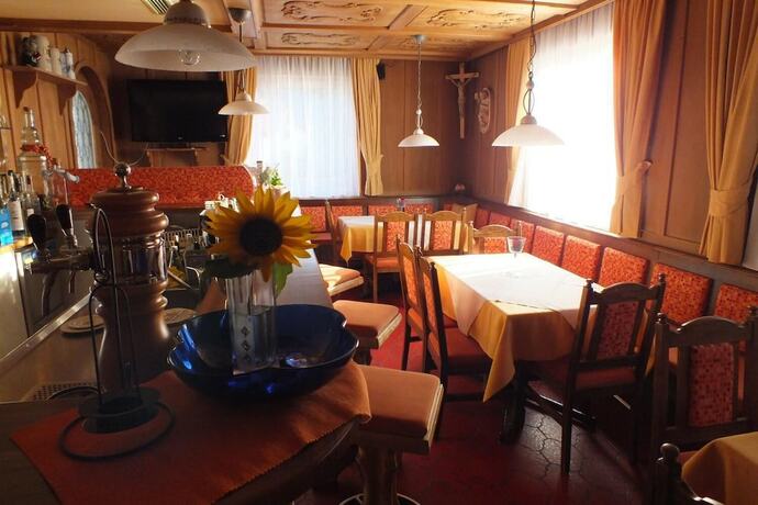 Imagen general del Hotel Olympia, Irsch - Orsara. Foto 4
