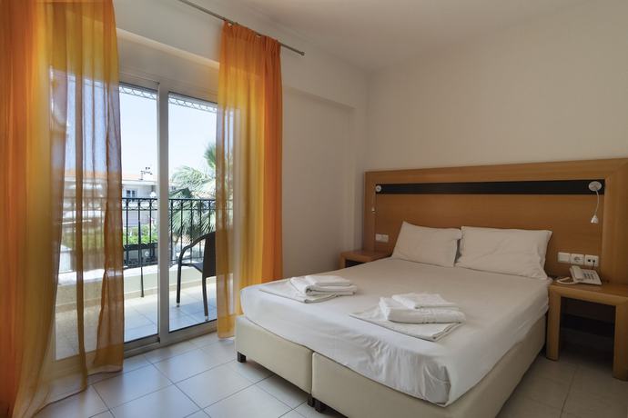 Imagen de la habitación del Hotel Olympia, Kasandra. Foto 10