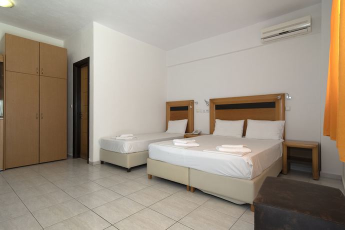 Imagen de la habitación del Hotel Olympia, Kasandra. Foto 15