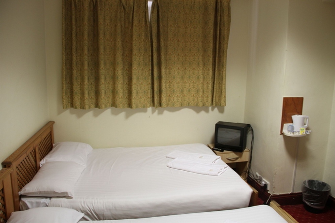 Imagen de la habitación del Hotel Olympia, Londres. Foto 8