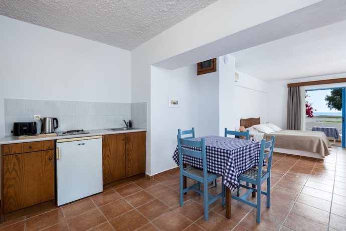 Imagen de la habitación del Hotel Olympia Mare. Foto 12