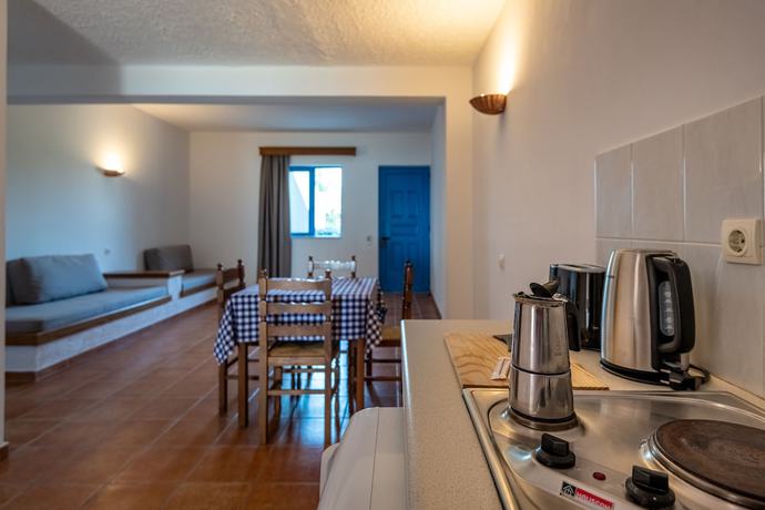 Imagen de la habitación del Hotel Olympia Mare. Foto 15
