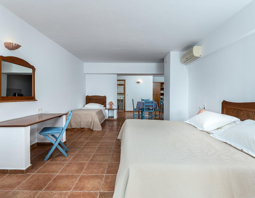 Imagen general del Hotel Olympia Mare, KARDAMENA. Foto 6