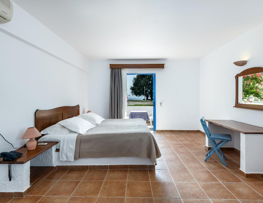Imagen general del Hotel Olympia Mare, KARDAMENA. Foto 8