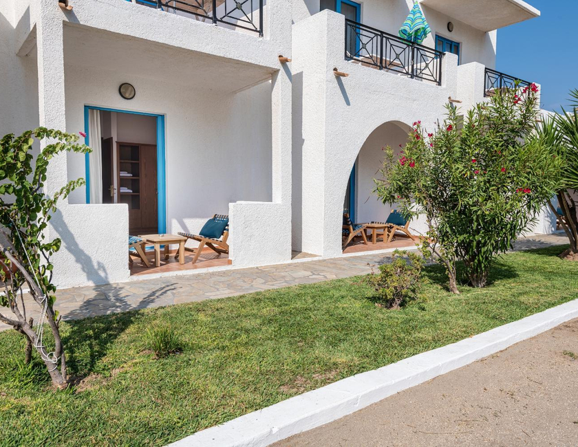Imagen general del Hotel Olympia Mare, KARDAMENA. Foto 10