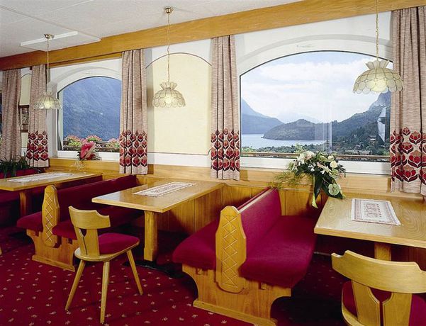 Imagen del bar/restaurante del Hotel Olympia, Molveno. Foto 9