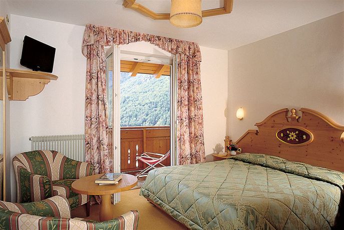 Imagen de los interiores del Hotel Olympia, Molveno. Foto 16