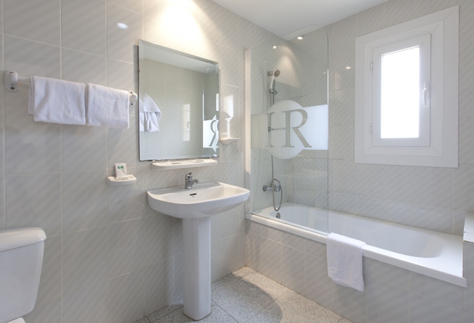 Imagen de la habitación del Hotel Olympia Ronda Ii. Foto 7