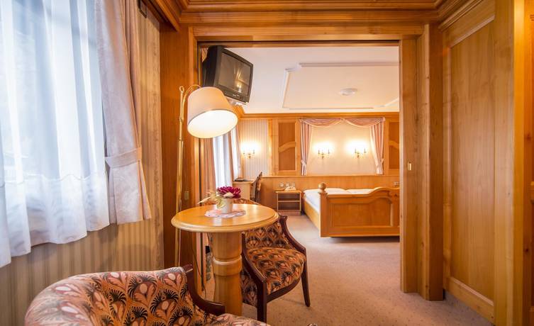 Imagen de la habitación del Hotel Olympia, SAAS-ALMAGELL. Foto 14