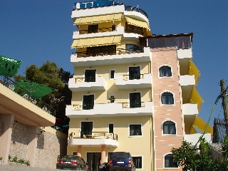 Imagen general del Hotel Olympia, Sarande. Foto 1