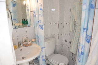 Imagen de la habitación del Hotel Olympia, Sarande. Foto 5