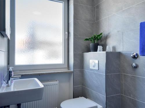 Imagen de la habitación del Hotel Olympia, Thalkirchen-Obersendling-Forstenried-Fürstenried-Solln. Foto 9