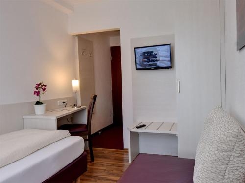 Imagen de la habitación del Hotel Olympia, Thalkirchen-Obersendling-Forstenried-Fürstenried-Solln. Foto 10