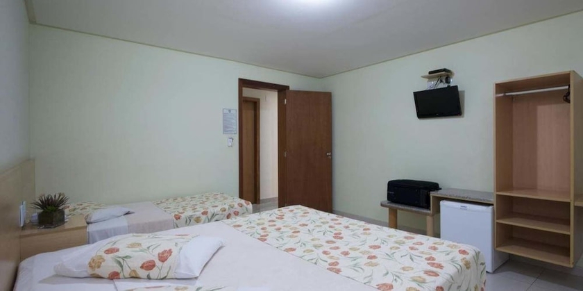 Imagen de la habitación del Hotel Olympia, Vila Velha. Foto 4