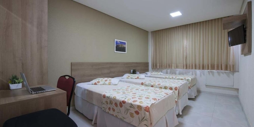 Imagen de la habitación del Hotel Olympia, Vila Velha. Foto 8