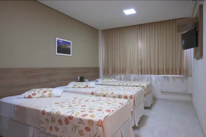 Imagen de la habitación del Hotel Olympia, Vila Velha. Foto 12