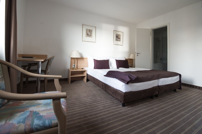 Imagen de la habitación del Hotel Olympia, Zúrich. Foto 7